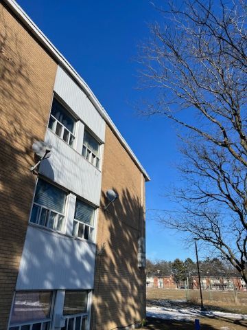  for Triumph Inc - Repair & Maintenance in Scarborough, ON