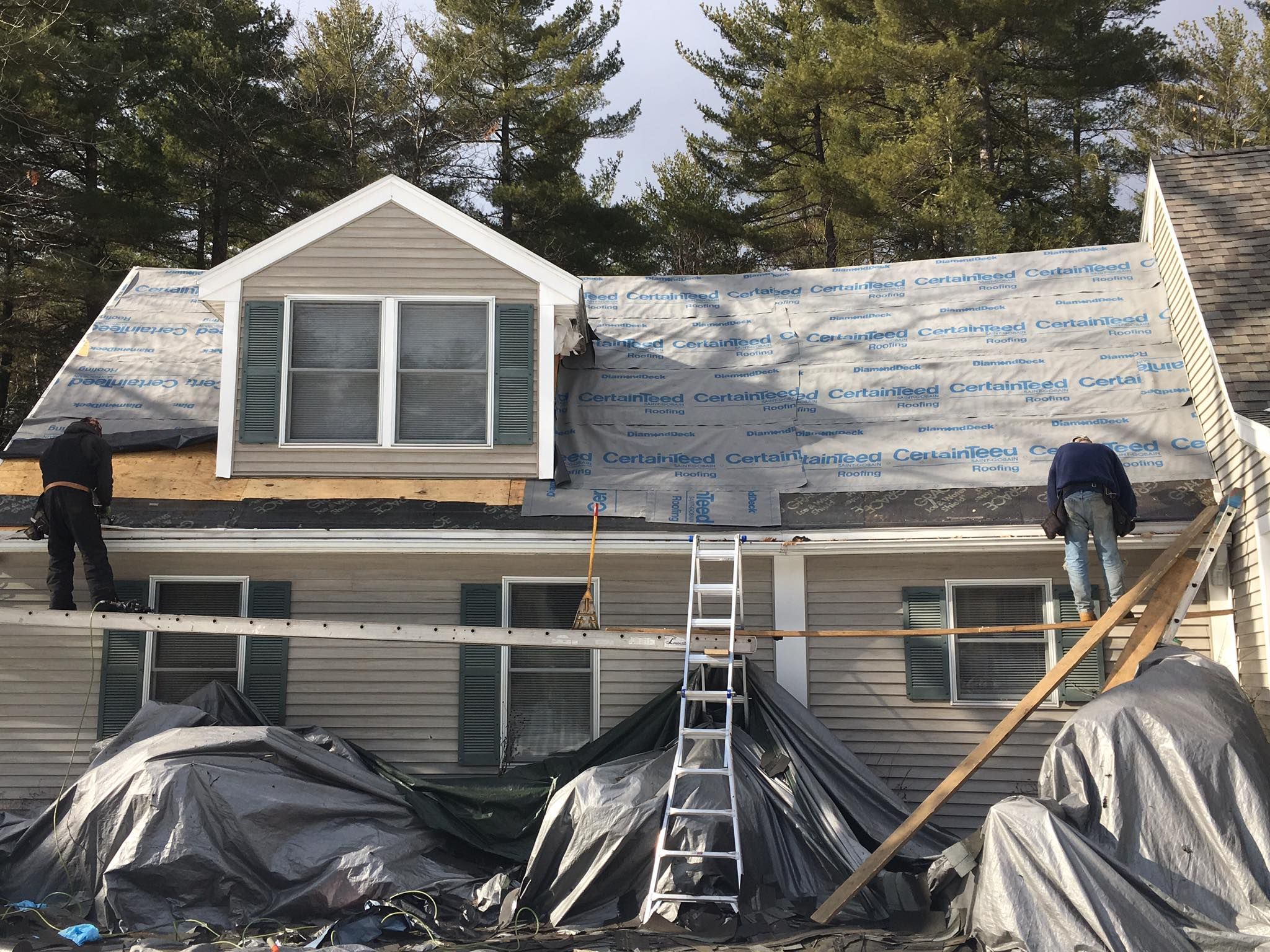 Roofing for Jalbert Contracting LLC in Alton, NH