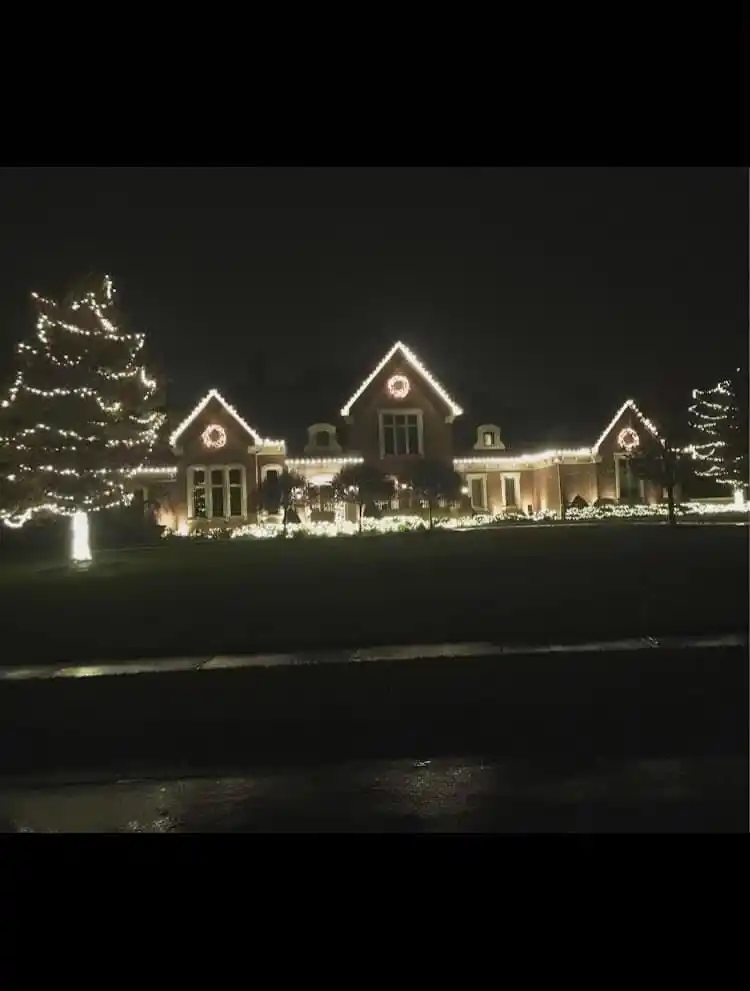 All Photos for Indiana Christmas Light Installers	 in Eaton, IN