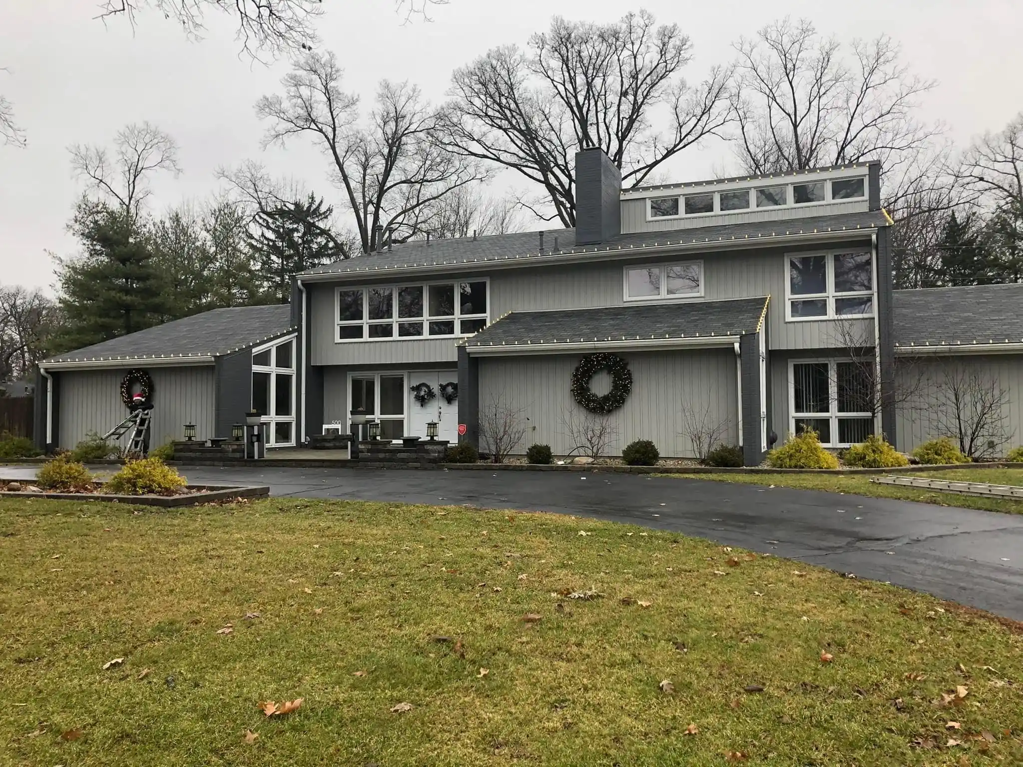 All Photos for Indiana Christmas Light Installers	 in Eaton, IN