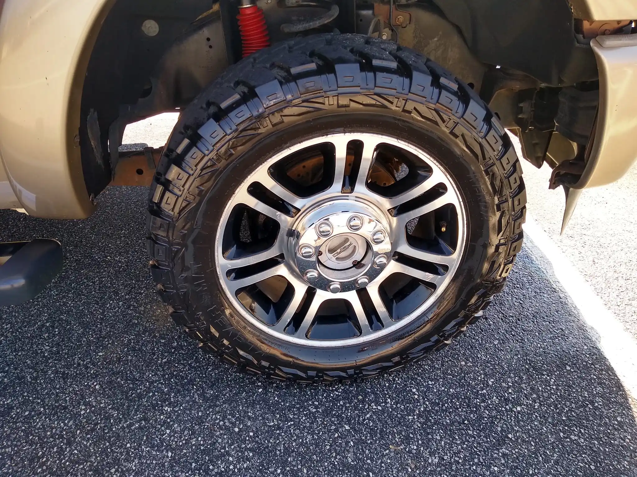Waxing Services for RH Strictly Business Auto Detailing and Pressure Washing in Warner Robins, GA
