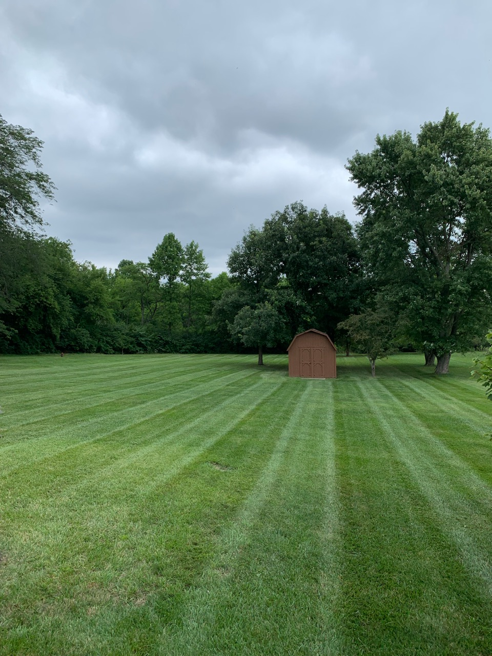 Mowing for Robbie's Lawn Care, LLC in Middletown, OH