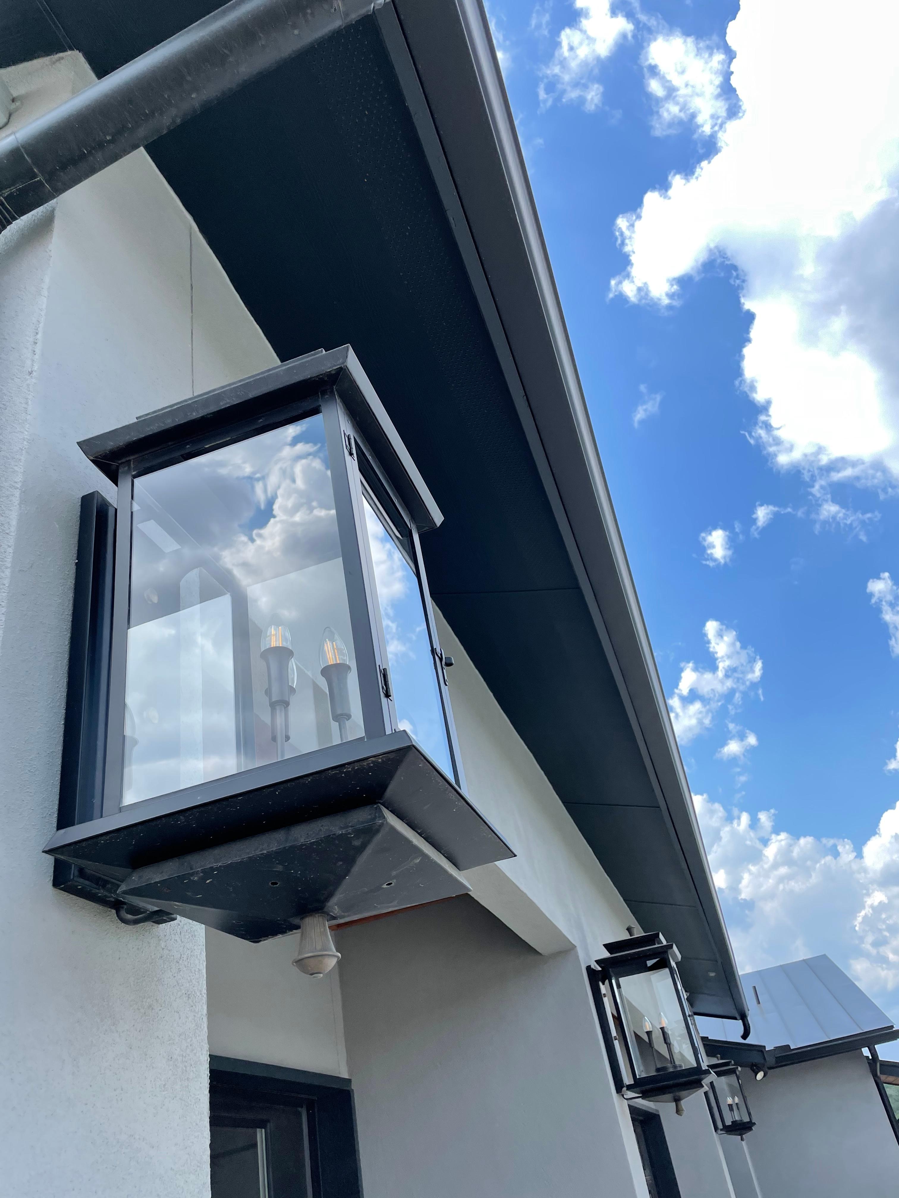 Residential Window Cleaning for Patriot Window Cleaning LLC in Canyon Lake, TX