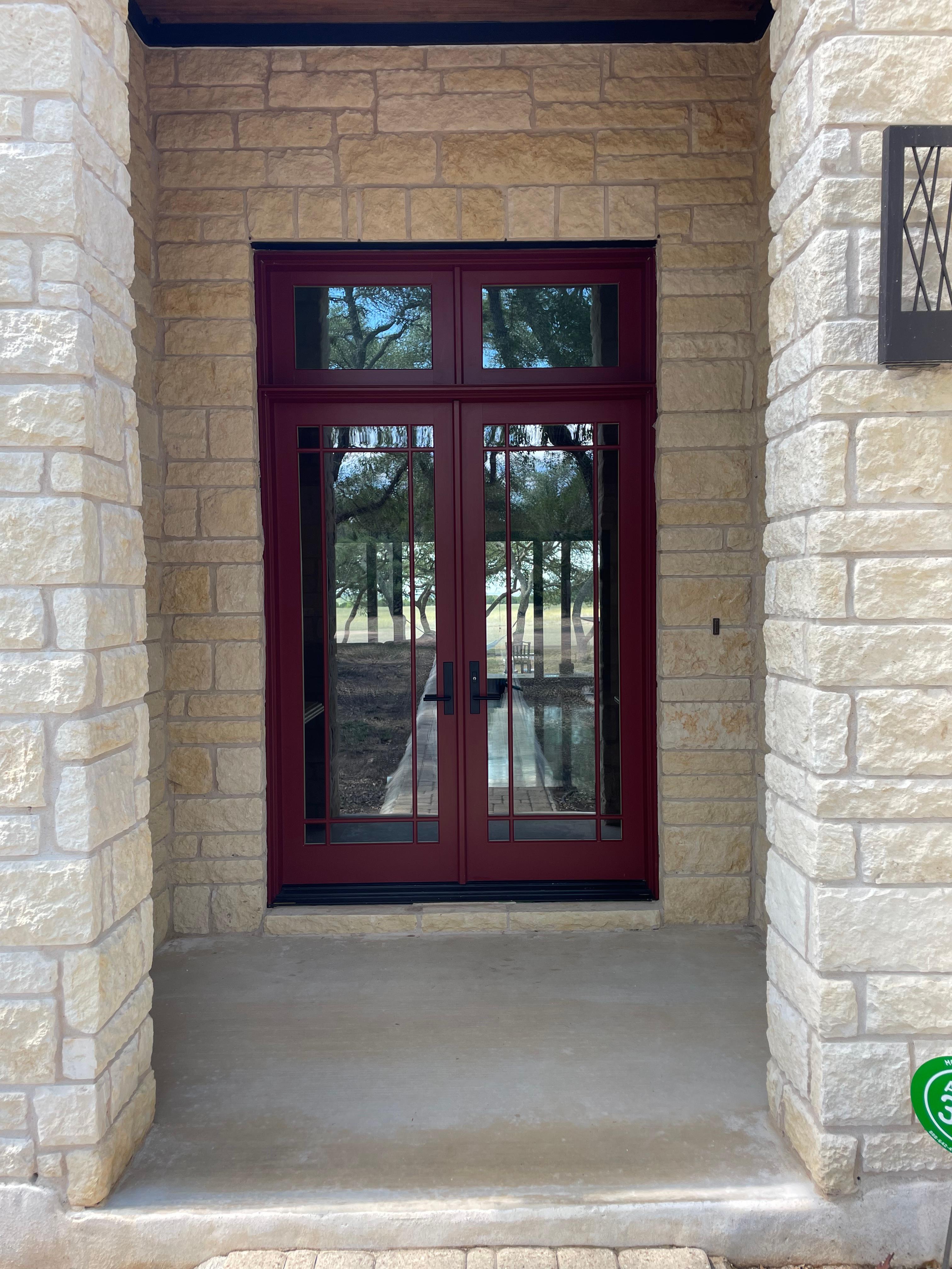 Residential Window Cleaning for Patriot Window Cleaning LLC in Canyon Lake, TX