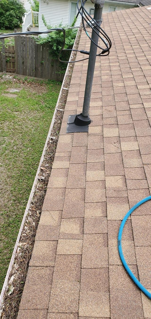 Interior and Exterior Window Cleaning for Paneless Window Cleaning LLC in Iowa City, IA