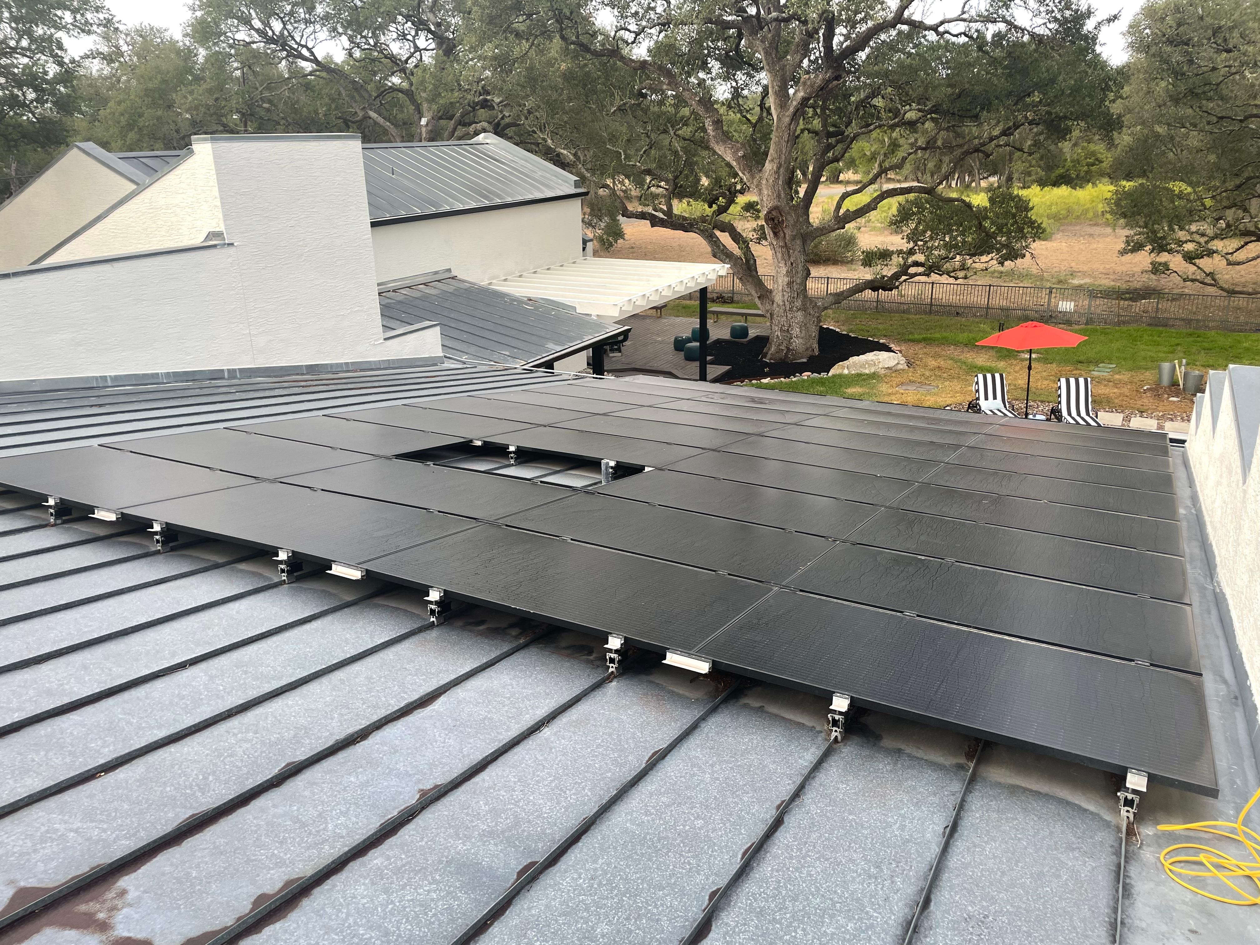 Residential Window Cleaning for Patriot Window Cleaning LLC in Canyon Lake, TX