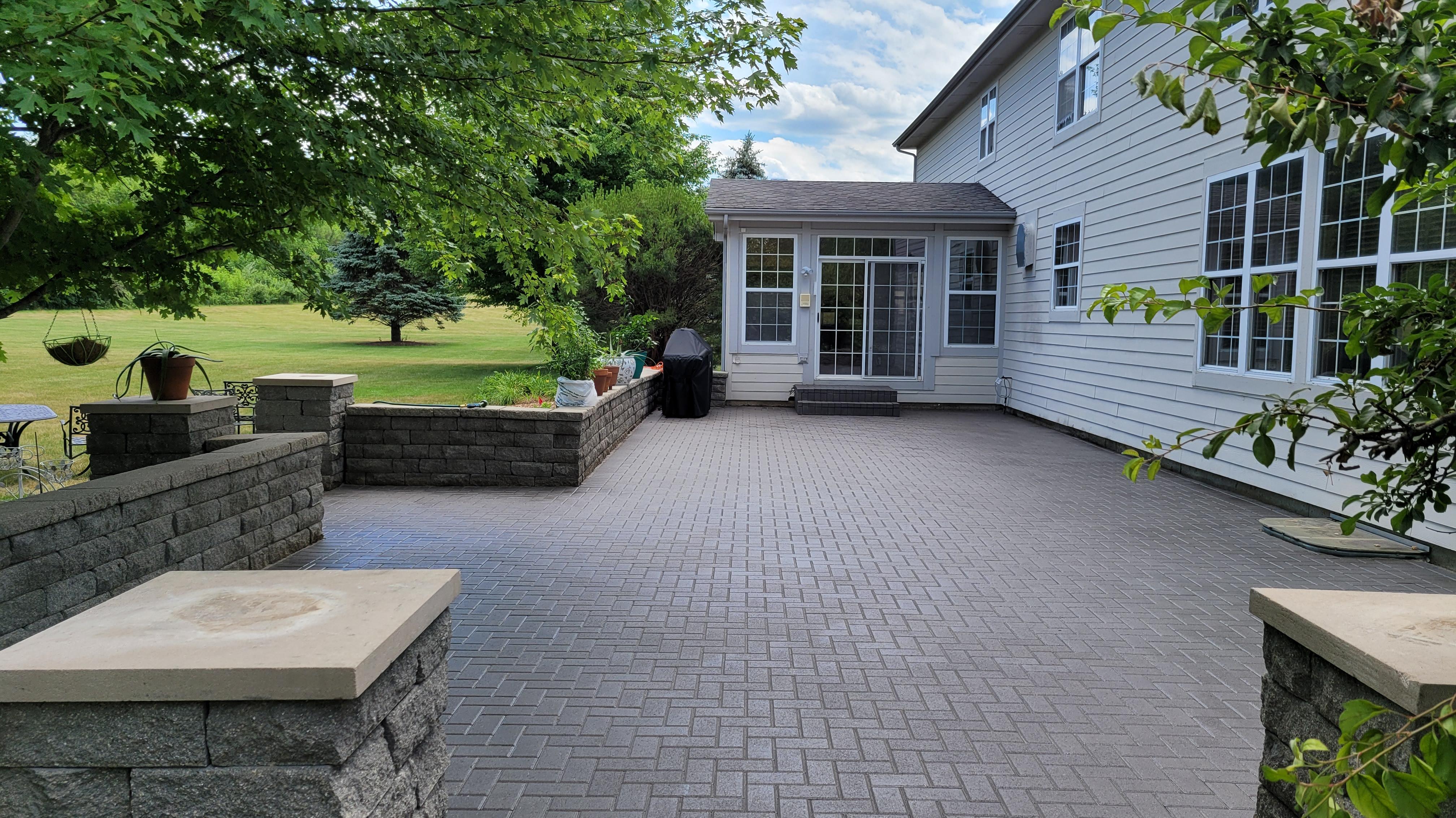 All Photos for Daybreaker Landscapes in McHenry County, Illinois