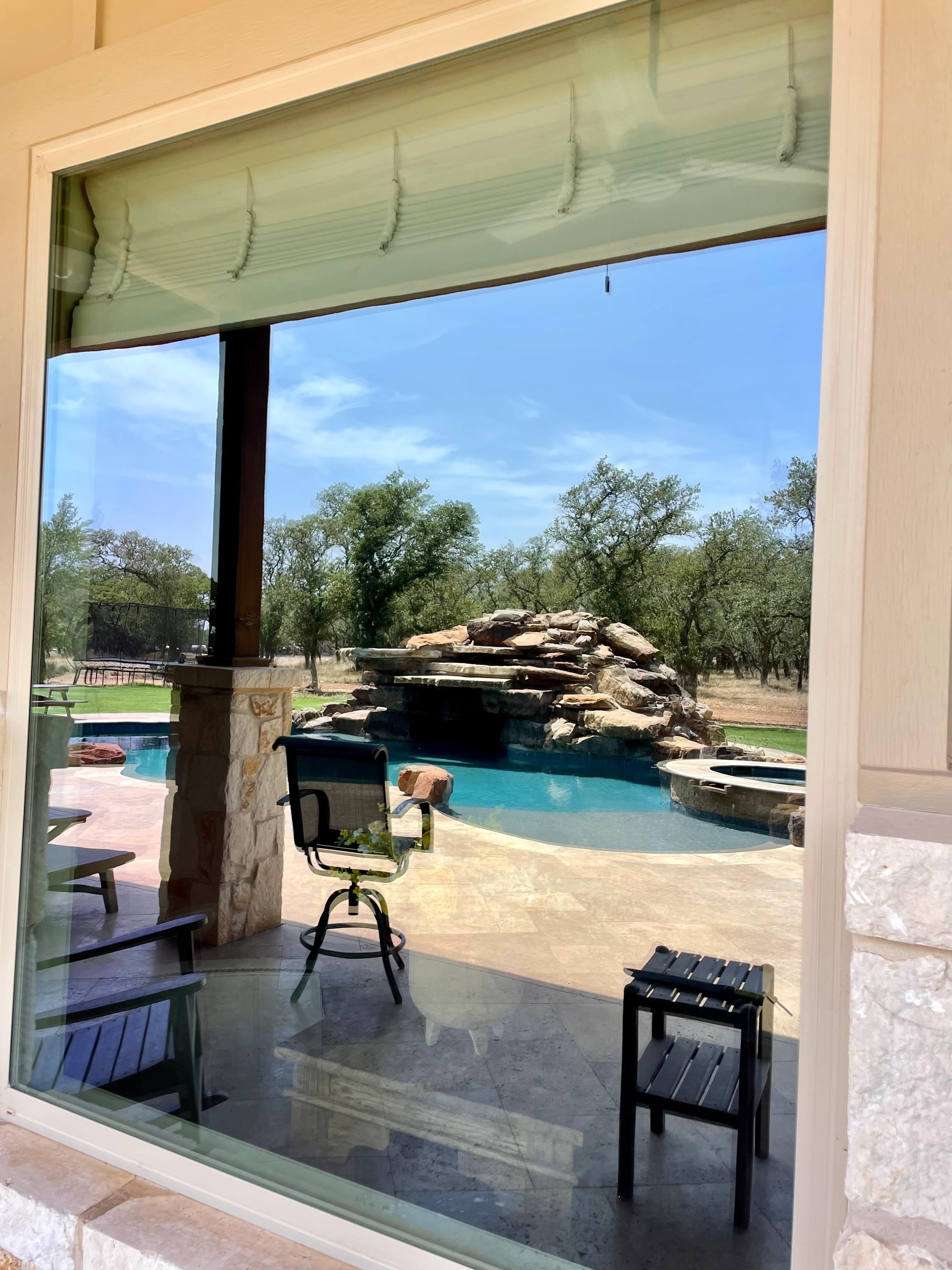 Residential Window Cleaning for Patriot Window Cleaning LLC in Canyon Lake, TX