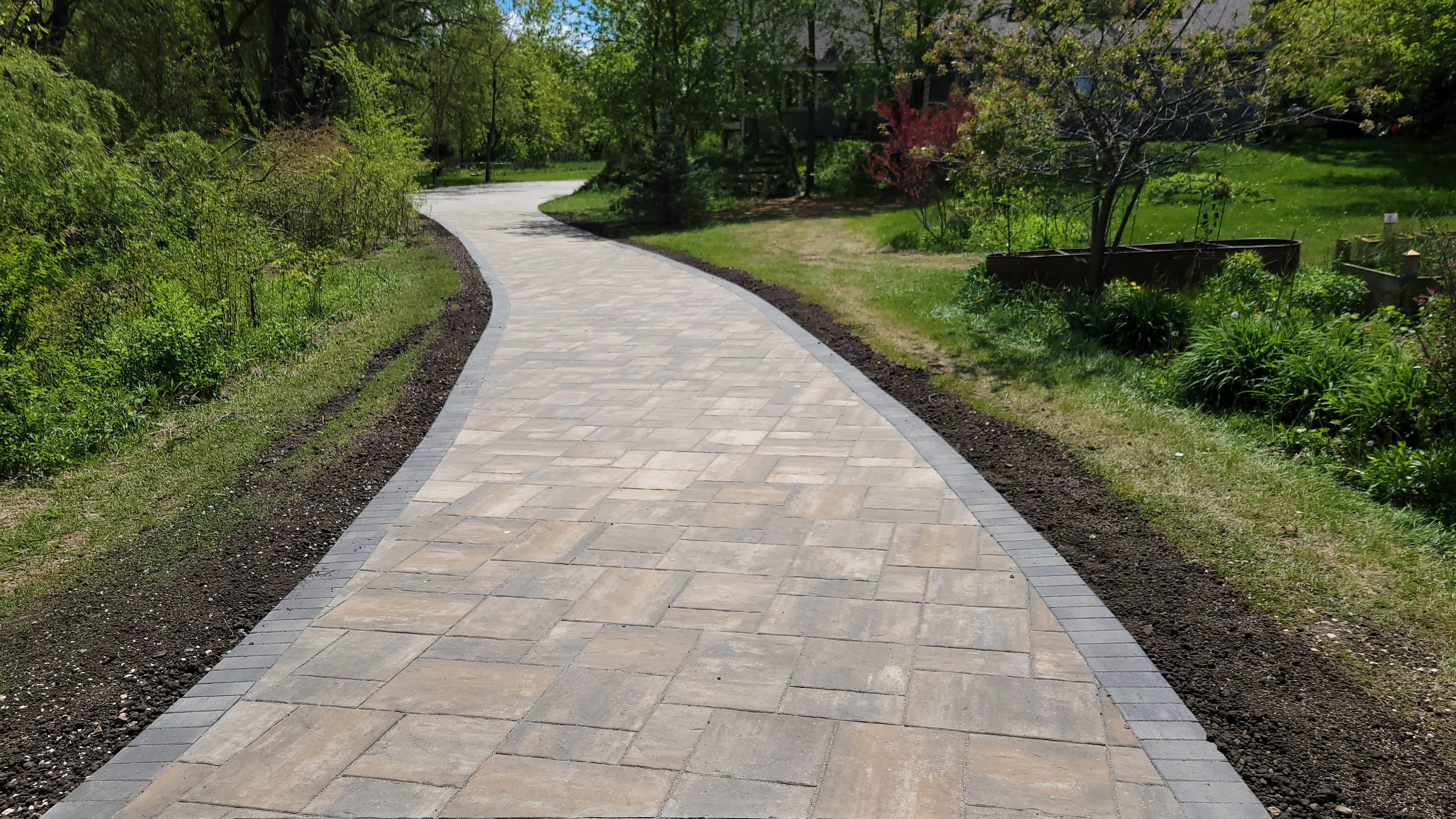 Before and After for Daybreaker Landscapes in McHenry County, Illinois