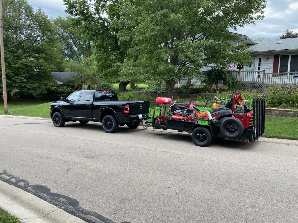Snow Plowing for Robbie's Lawn Care, LLC in Middletown, OH