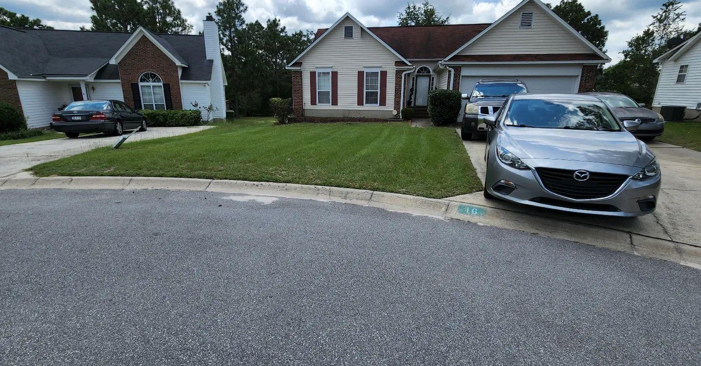 All Photos for Muddy Paws Landscaping in Lugoff, SC