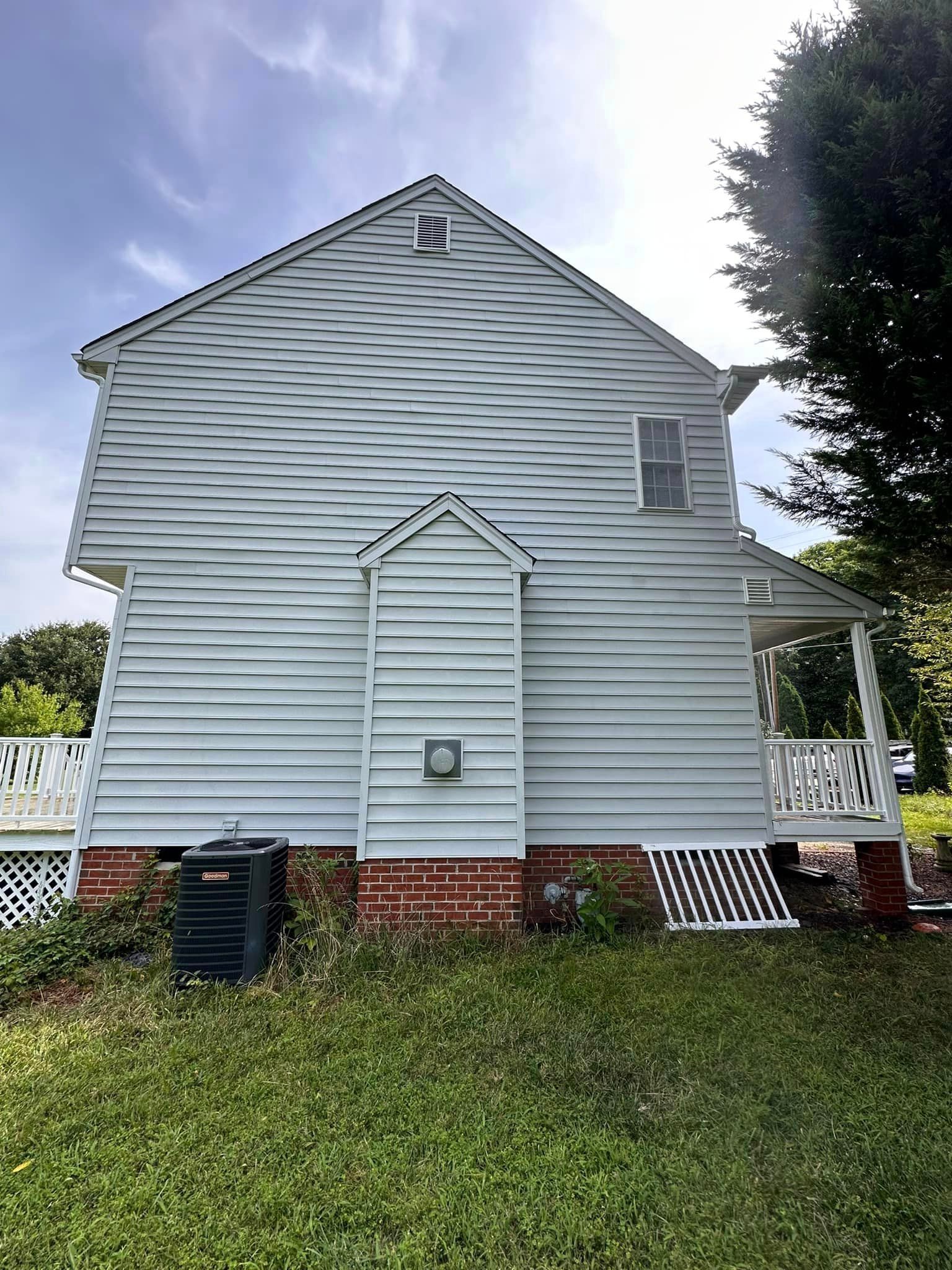 Home Softwash for LeafTide Solutions in Richmond, VA