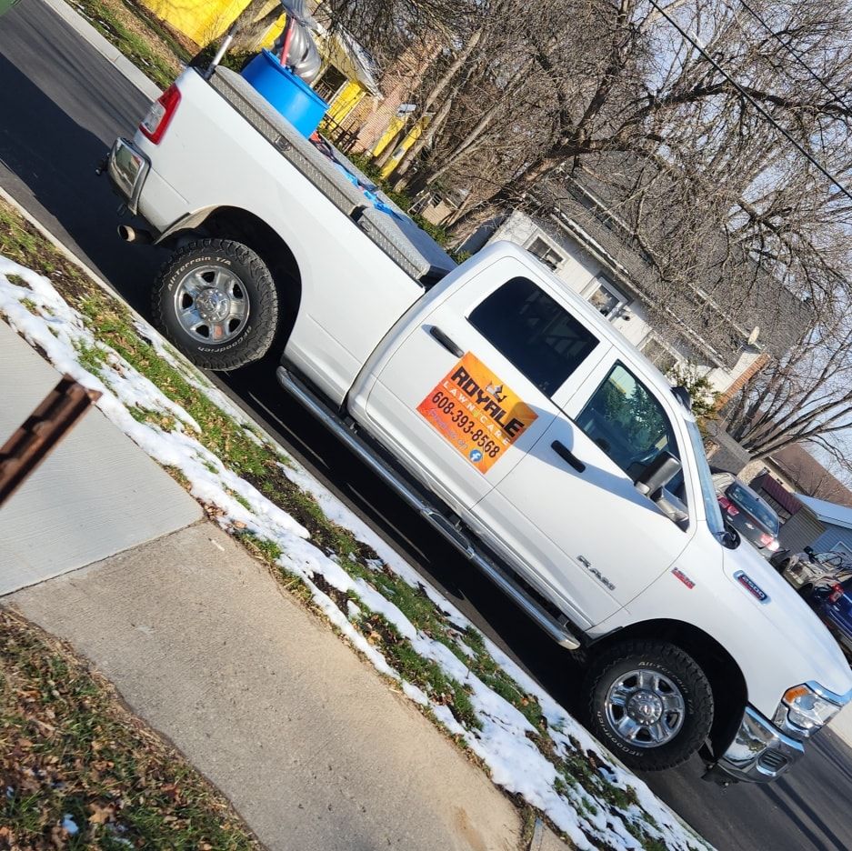 Snow Removal for Royale Lawn Care and Maintenance LLC in Reedsburg, WI