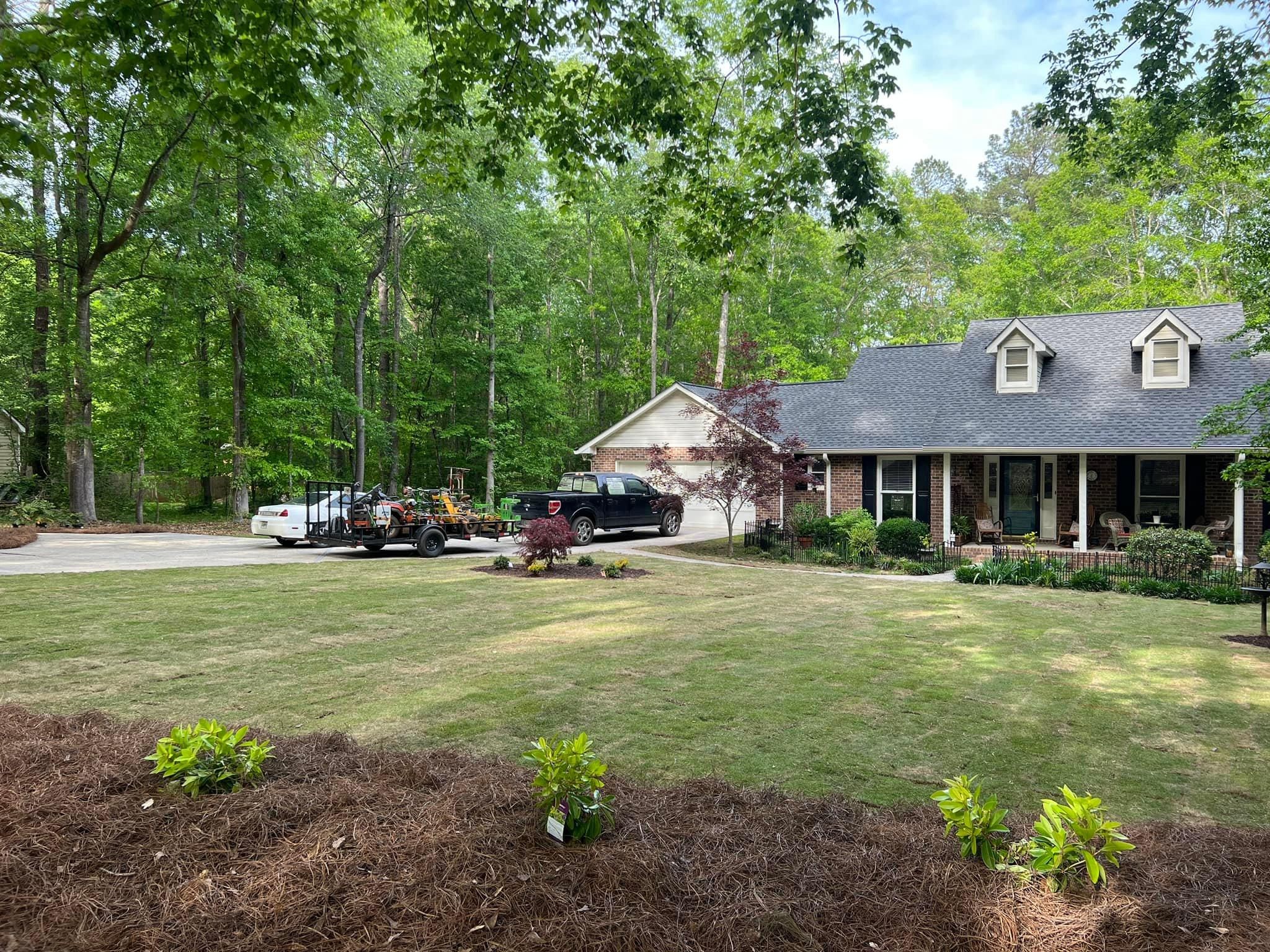 Weekly Maintenance for Sexton Lawn Care in Jefferson, GA
