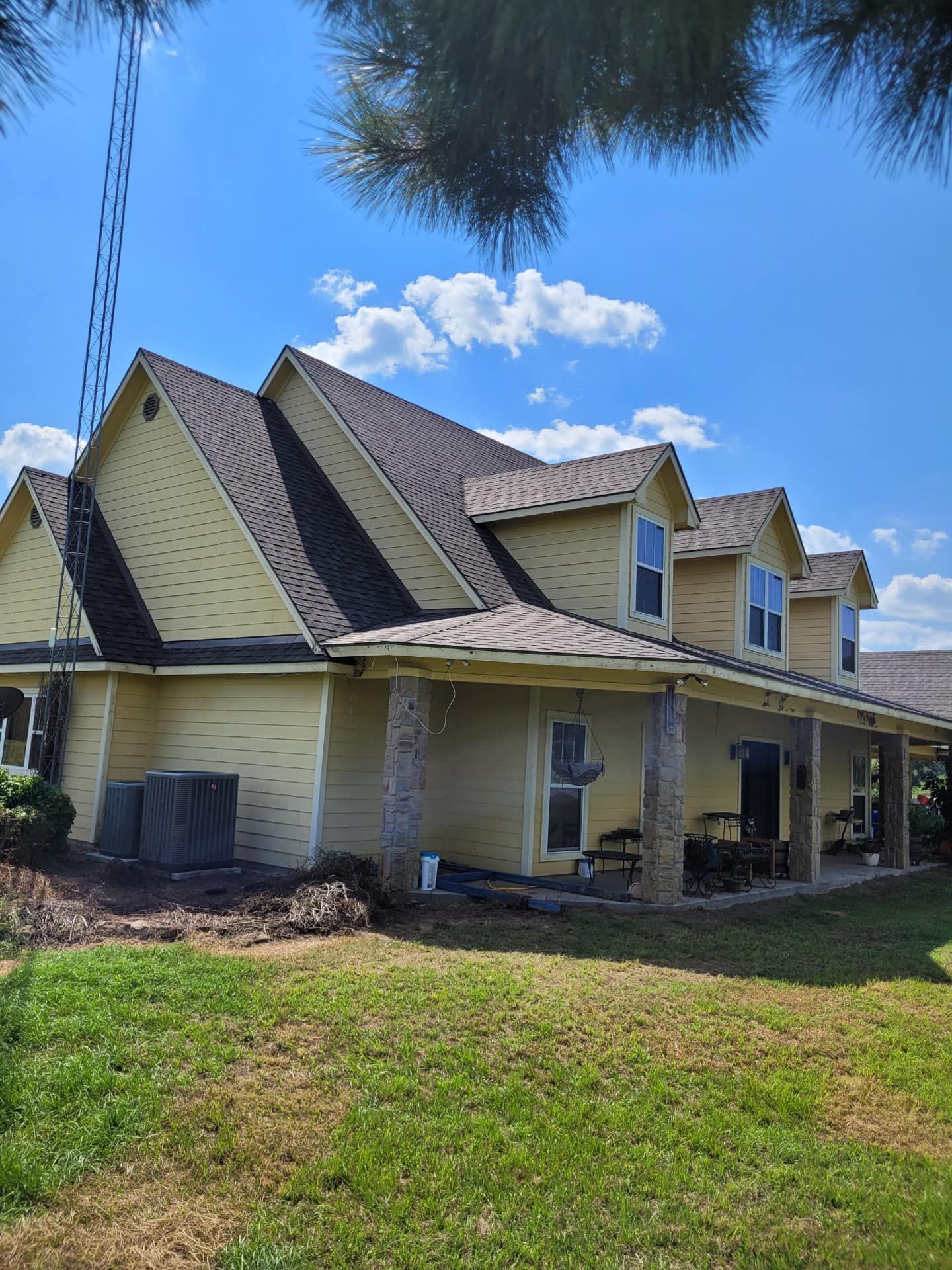 Roofing Installation for Luna's Roofing LLC in Longview, Texas