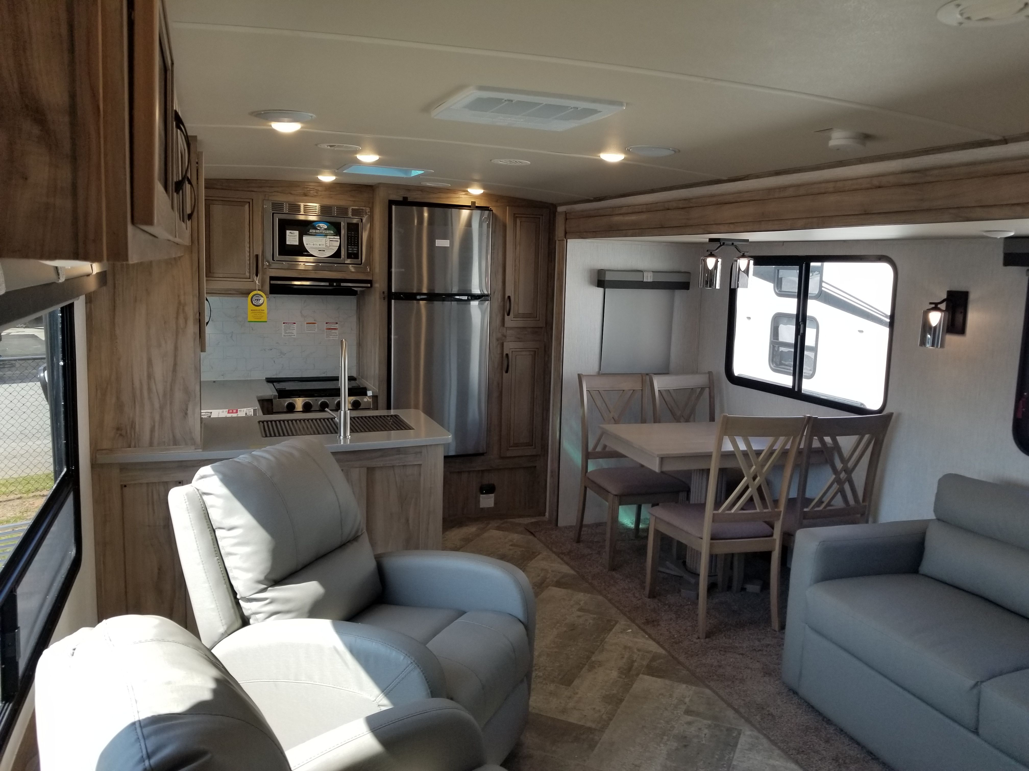 RV and Trailer Rental in Perry, GA Paradise RV Rentals Gallery