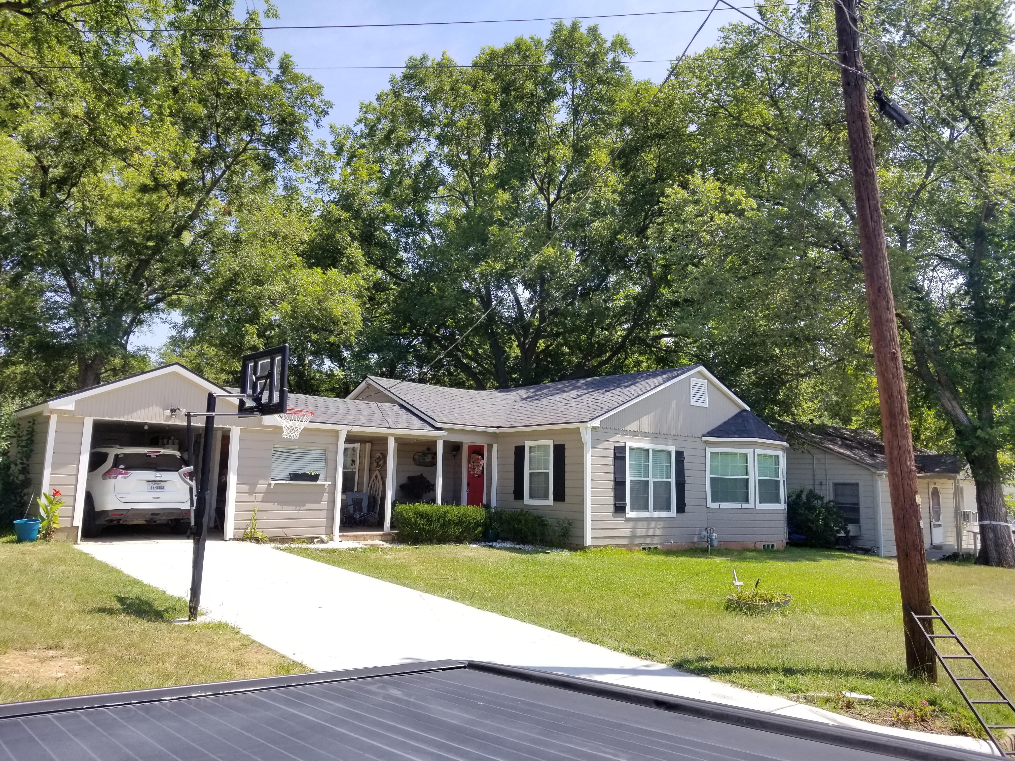 Roofing Installation for Luna's Roofing LLC in Longview, Texas