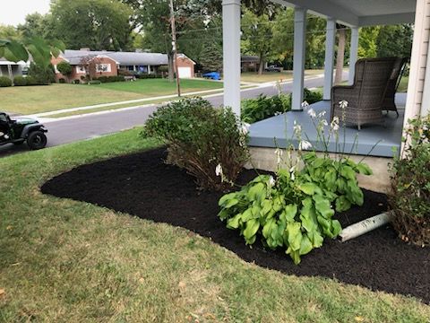 Mowing for Robbie's Lawn Care, LLC in Middletown, OH