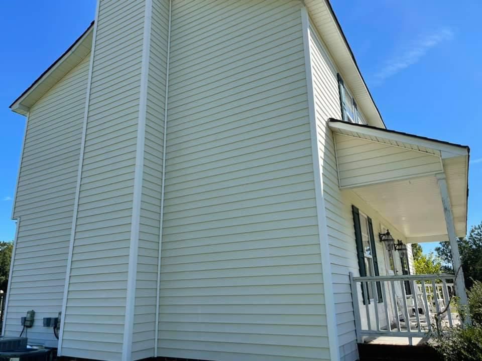 Home Softwash for Sabre's Edge Pressure Washing in Greenville, NC