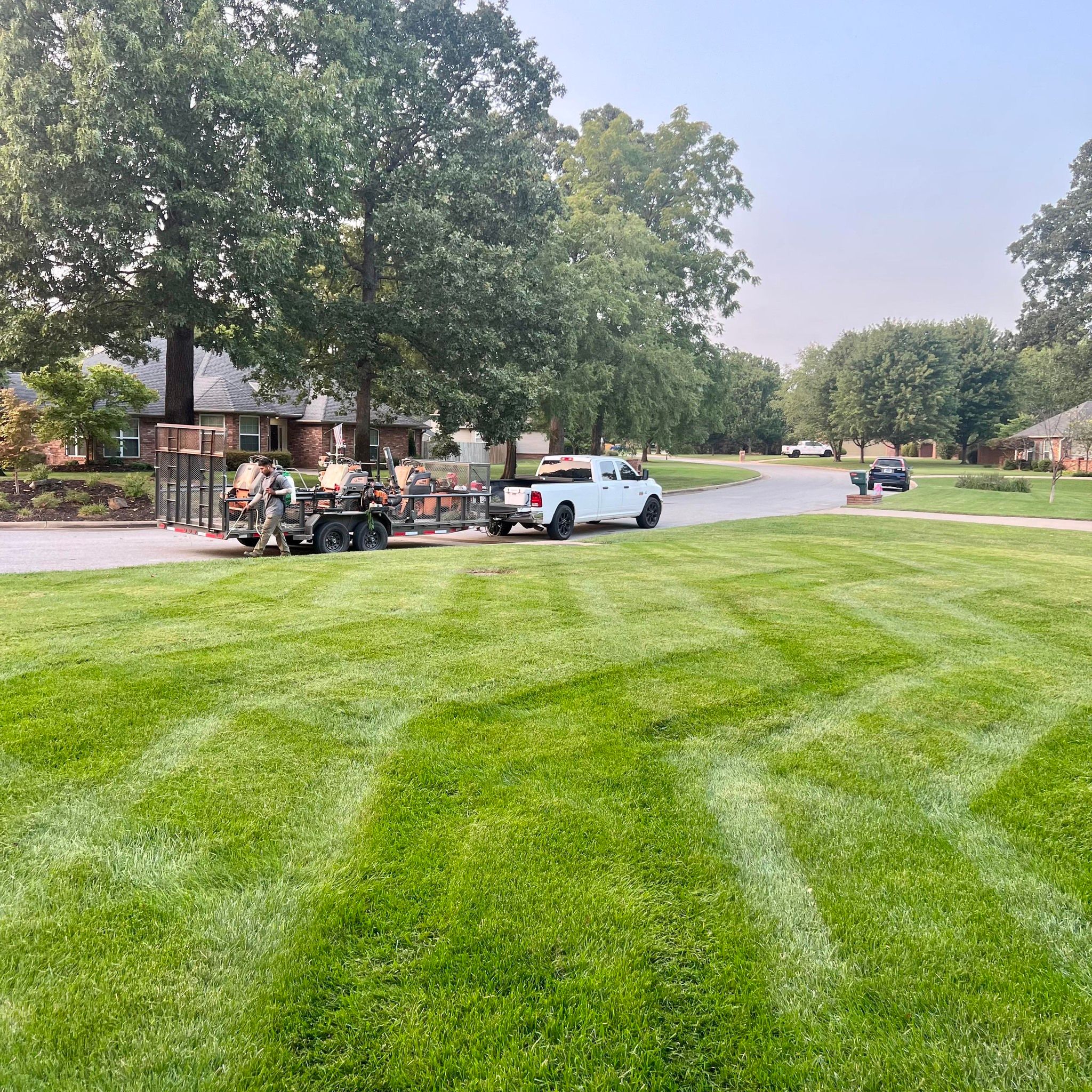 Landscaping for Pureleaf Lawncare LLC in Lowell, AR