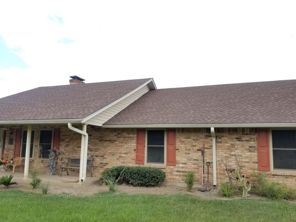 Roofing Installation for Luna's Roofing LLC in Longview, Texas