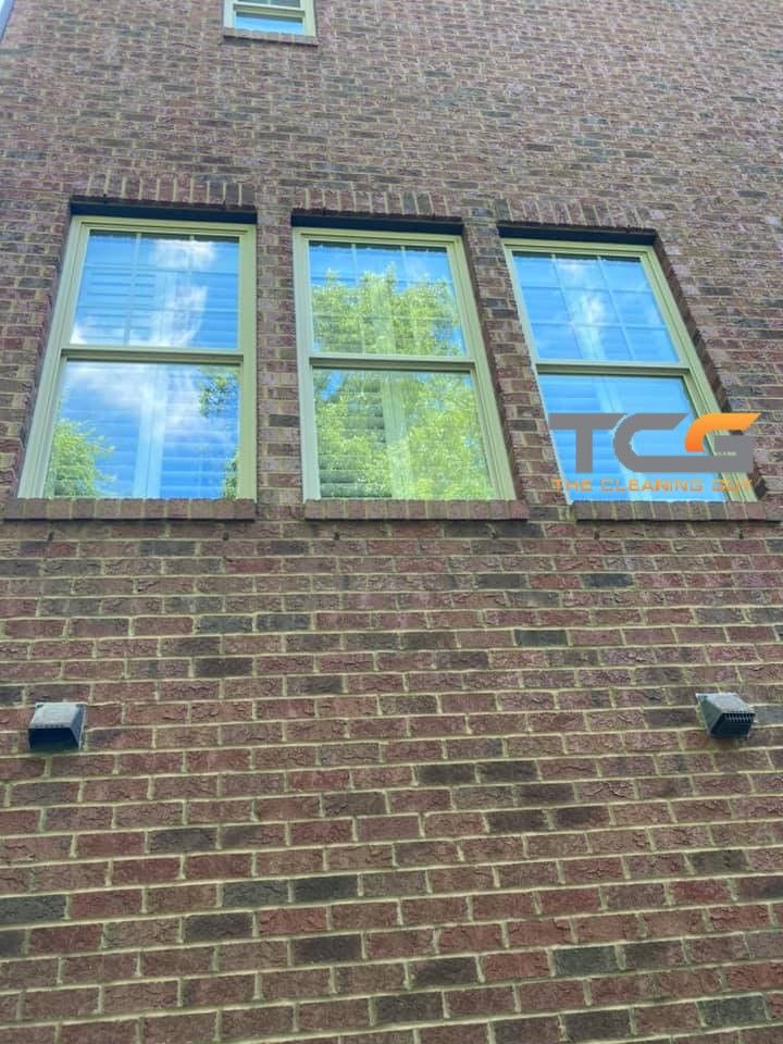 Window Washing for The Cleaning Guy in North Charleston, SC
