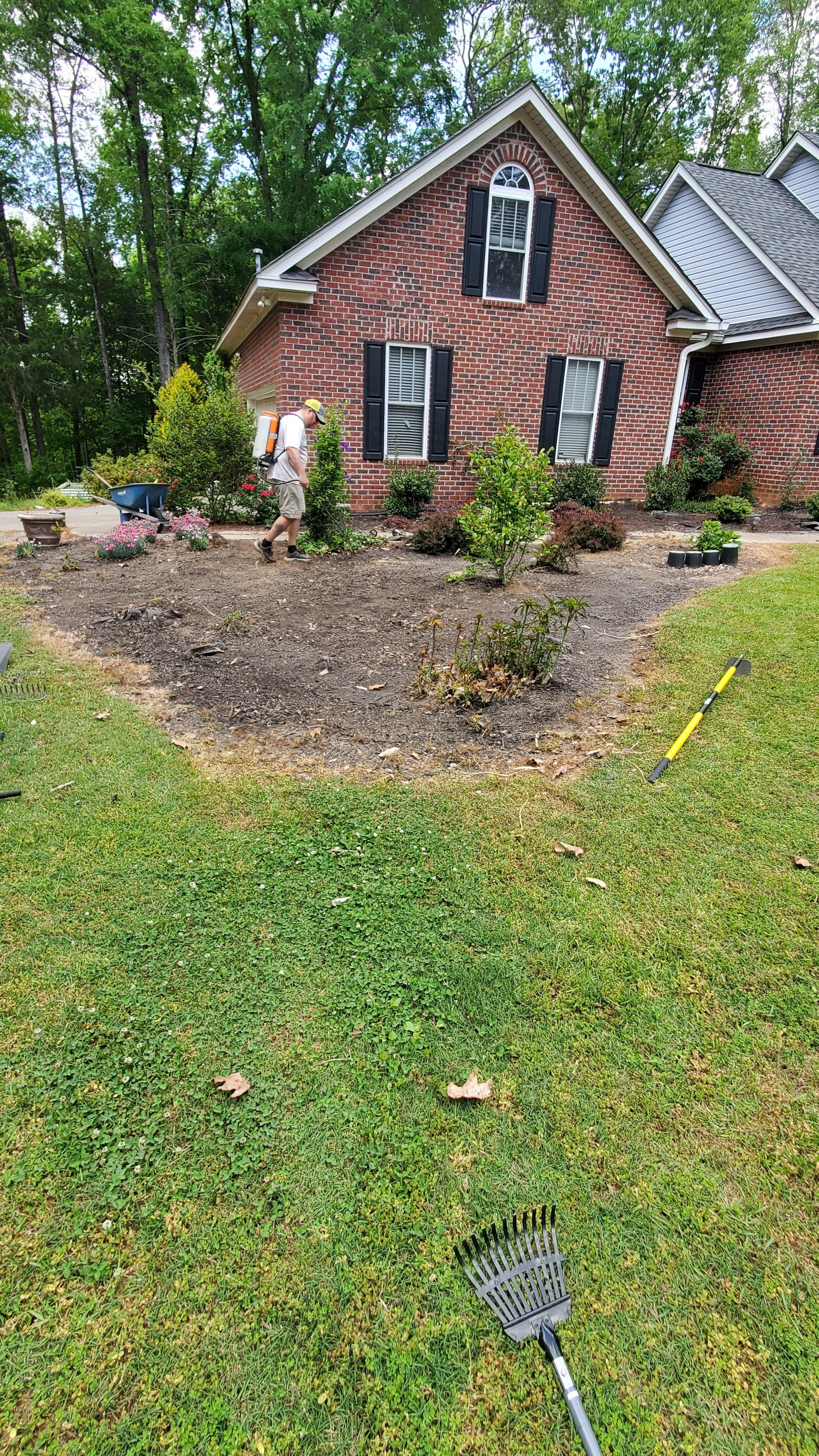 All Photos for Muddy Paws Landscaping in Lugoff, SC