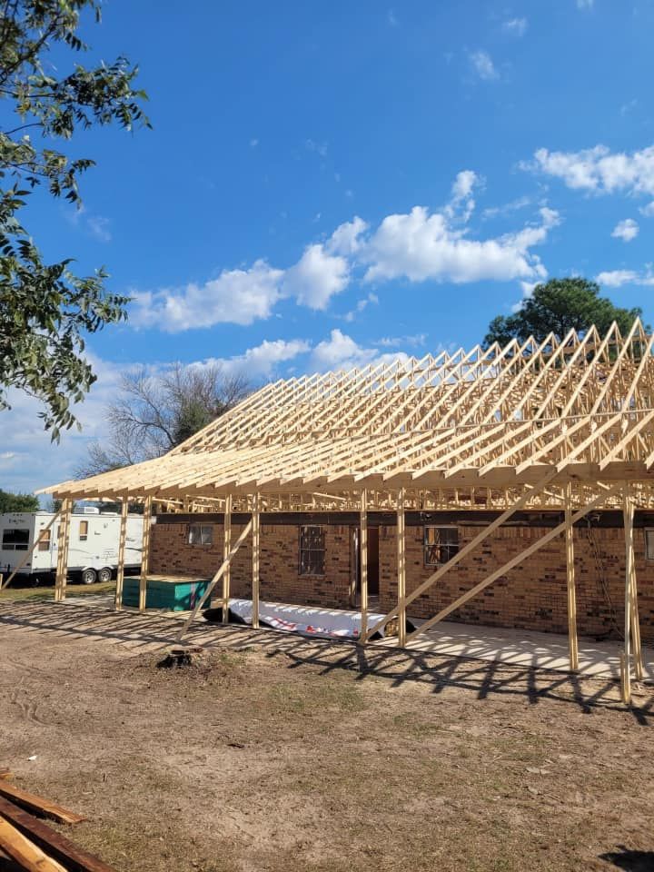 Roofing Installation for Luna's Roofing LLC in Longview, Texas