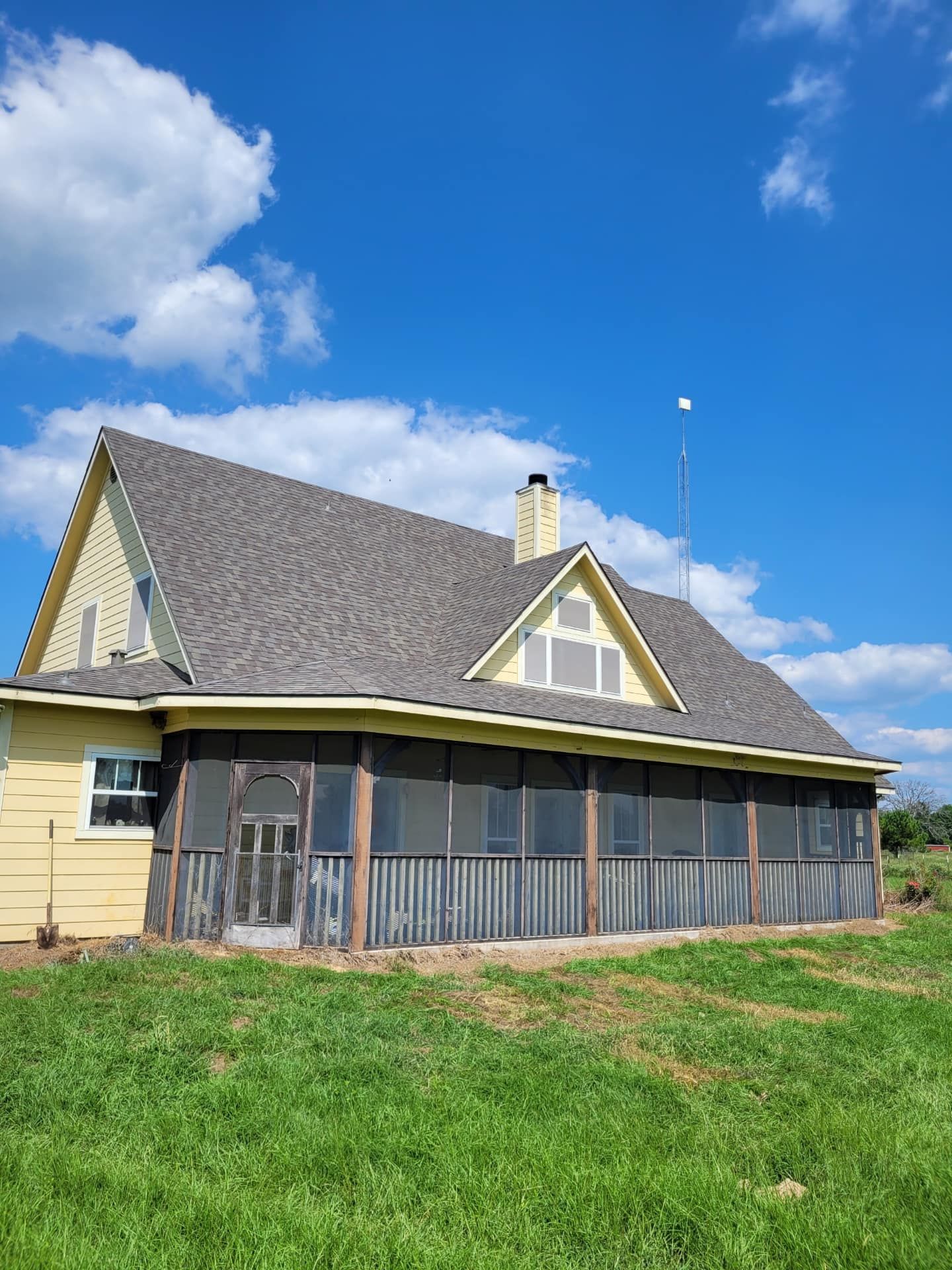 Roofing Installation for Luna's Roofing LLC in Longview, Texas