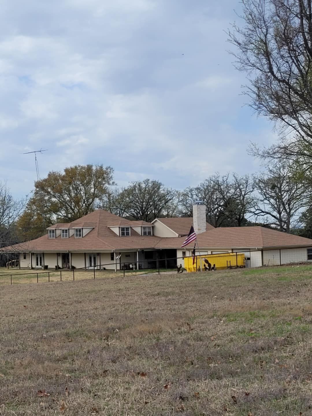 Roofing Installation for Luna's Roofing LLC in Longview, Texas