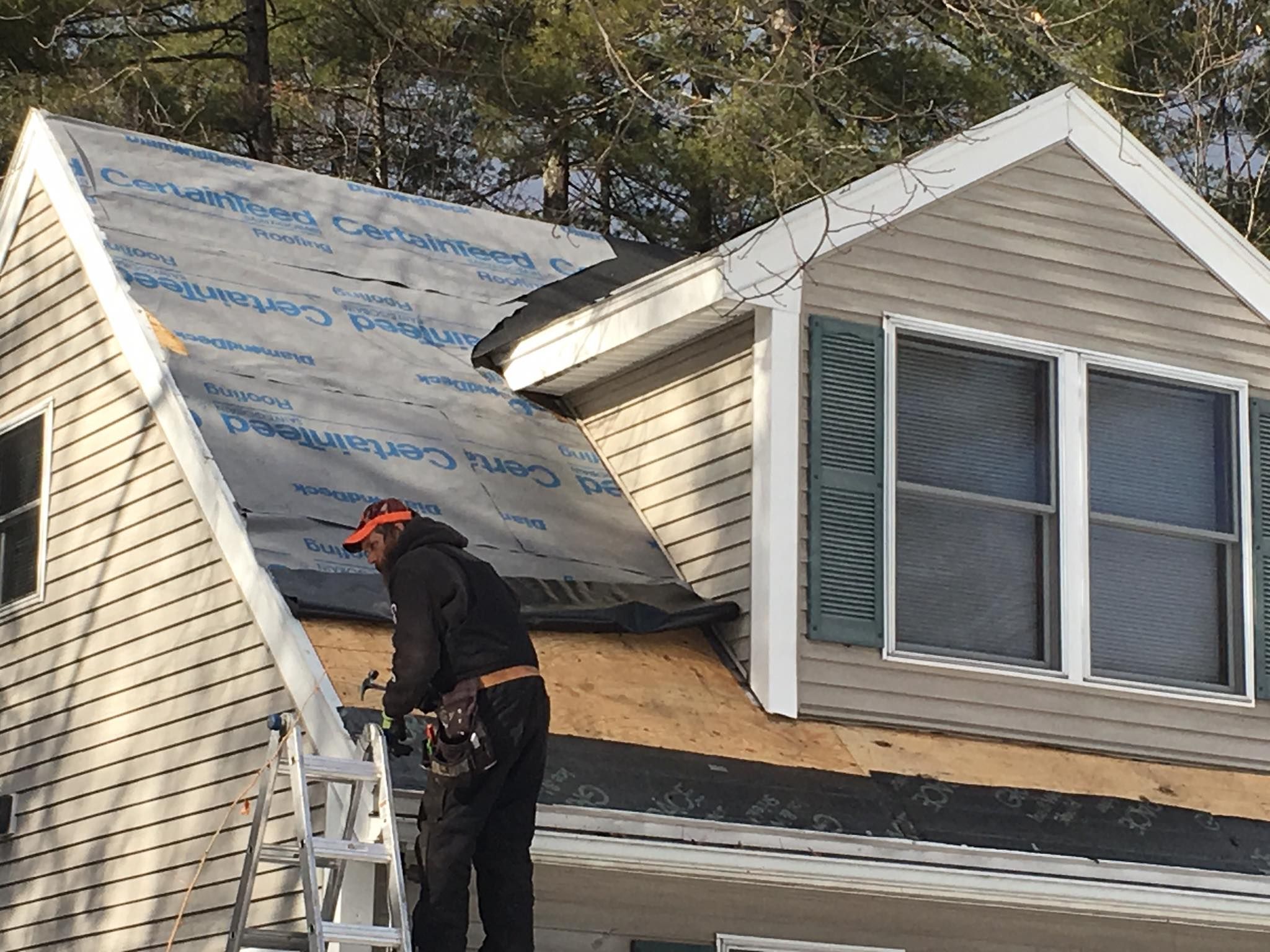 Our roofing repair and installation service will keep your home protected from the elements. We have a wide variety of roofing materials to choose from, and our experienced professionals will ensure that your new roof is installed correctly. for Jalbert Contracting LLC in Alton, NH