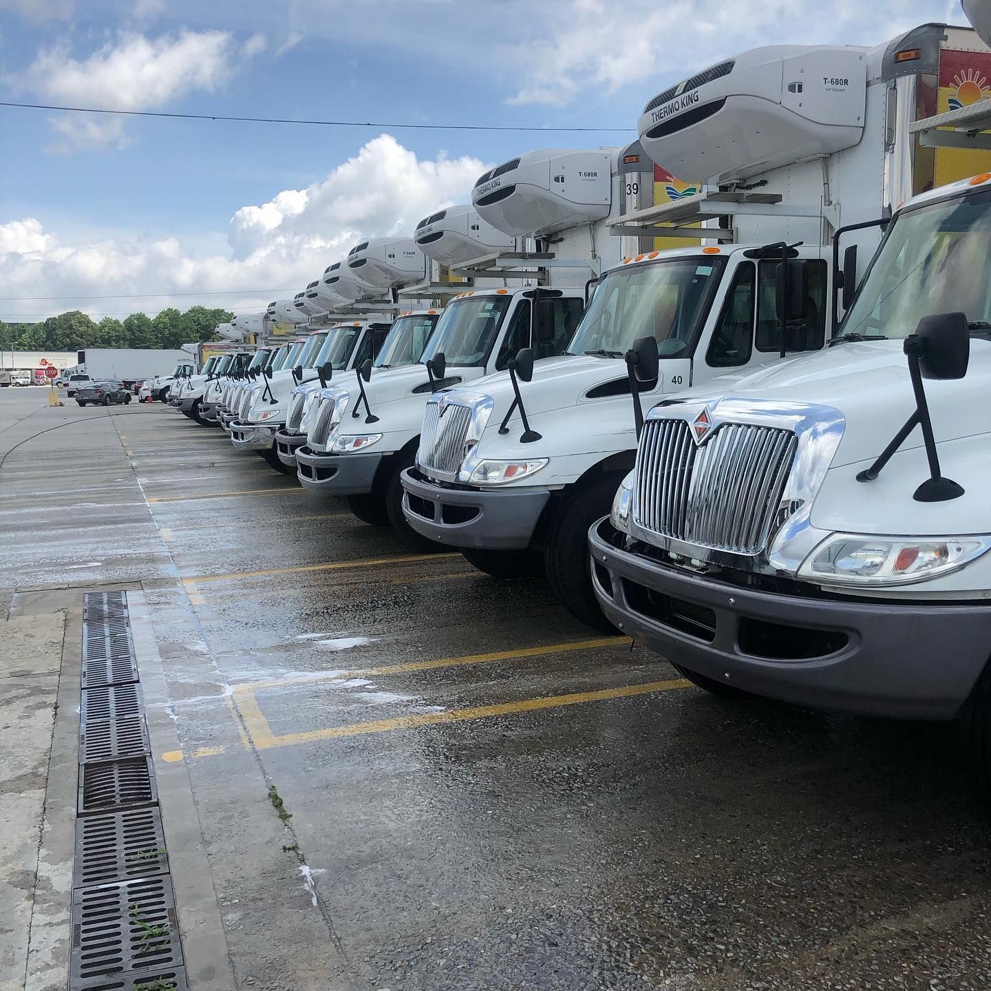 Fleet Washing for Soto's Wash Crew in Atlanta, GA
