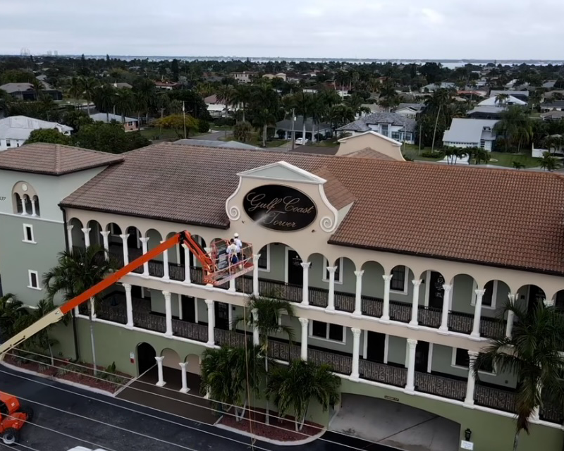 Commercial Cleaning for Brightside Exterior Cleaning in Cape Coral, FL